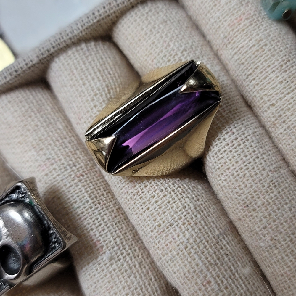 MUGLER Ring. Extreemly Chic.